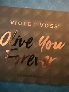 Violet Voss "Olive You Forever" Eyeshadow Palette